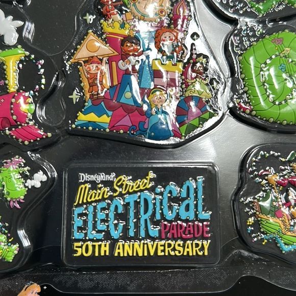 Disneyland Main Street Electrical Parade 50th Anniversary Disney Magnet Set of 8 - Picture 3 of 7